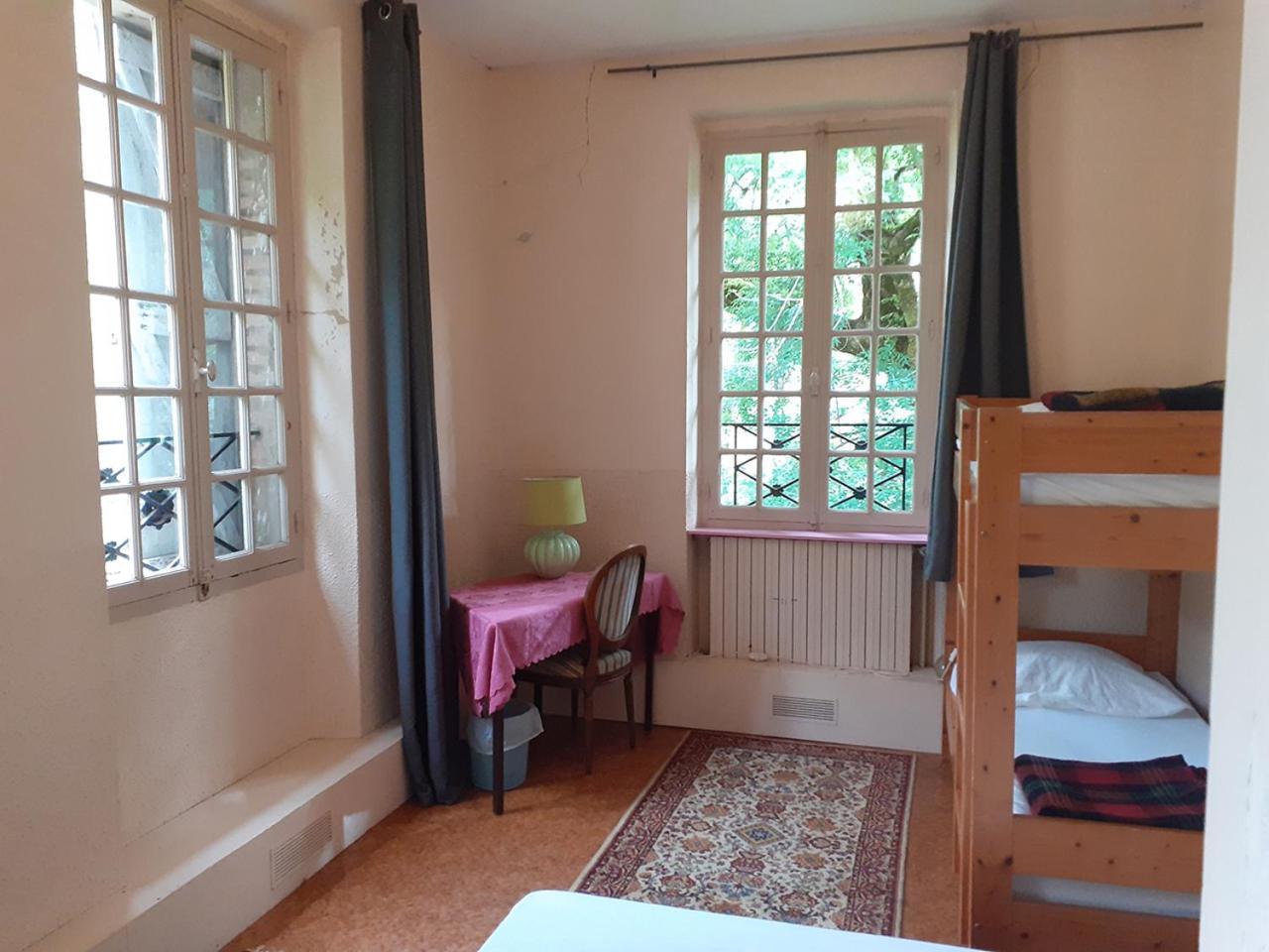 Le Moulin De Saleth Hotel Saint-Antonin-Noble-Val Room photo